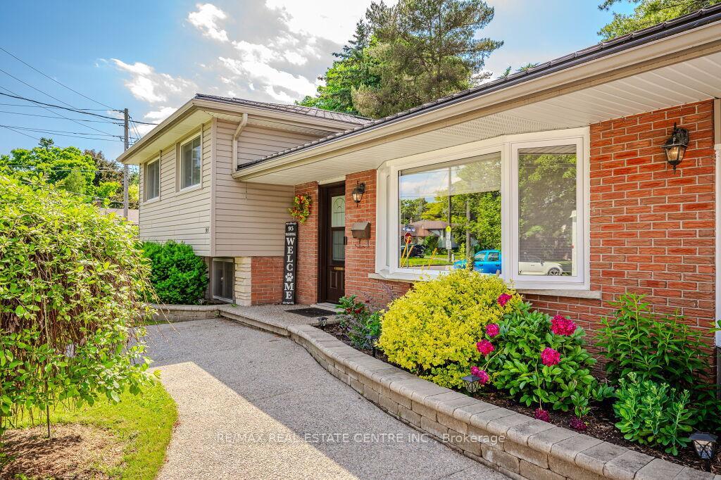 Photo 3 of 95 Balmoral Drive, Guelph, Riverside Park — HOMEH