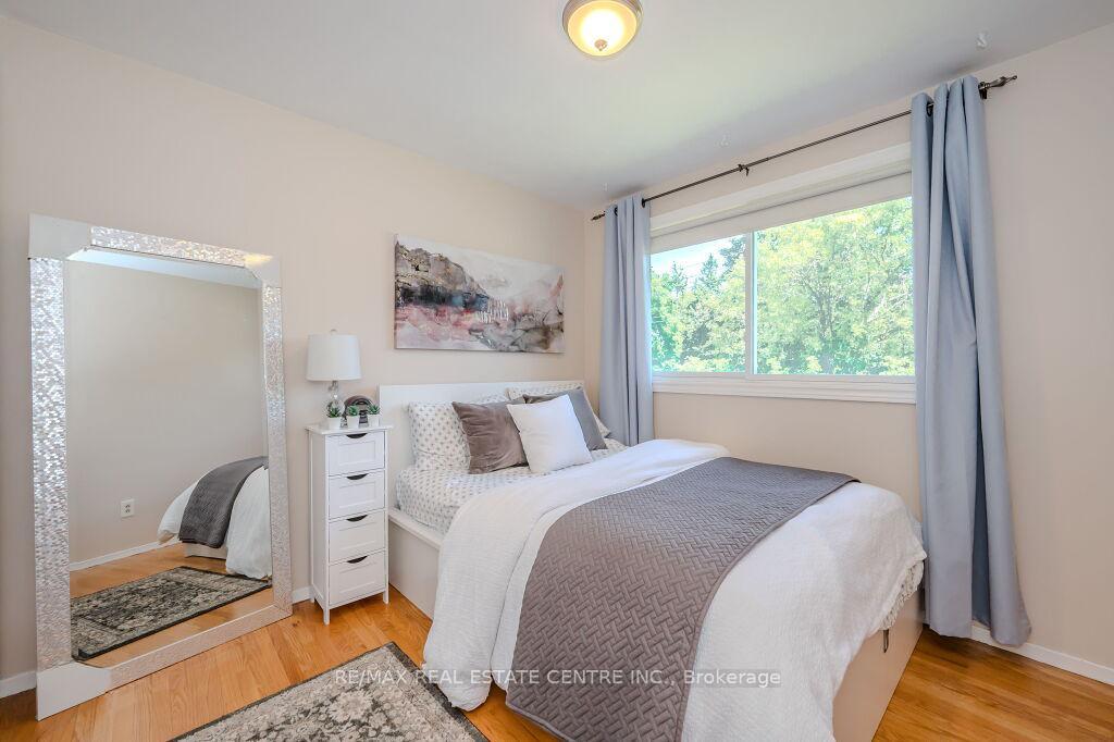 Photo 12 of 95 Balmoral Drive, Guelph, Riverside Park — HOMEH