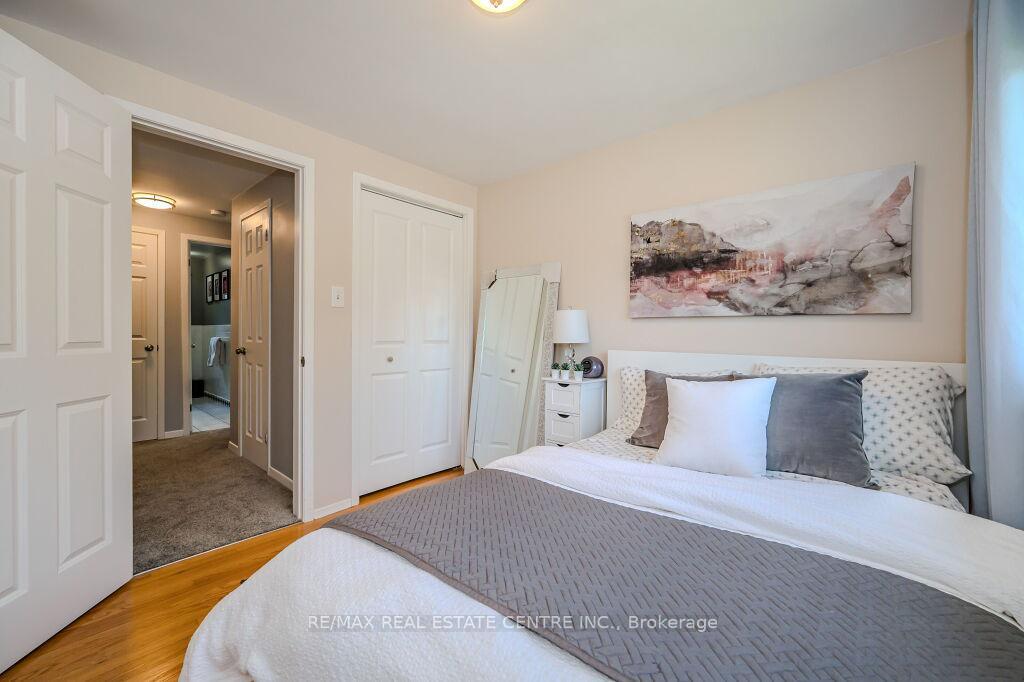 Photo 14 of 95 Balmoral Drive, Guelph, Riverside Park — HOMEH