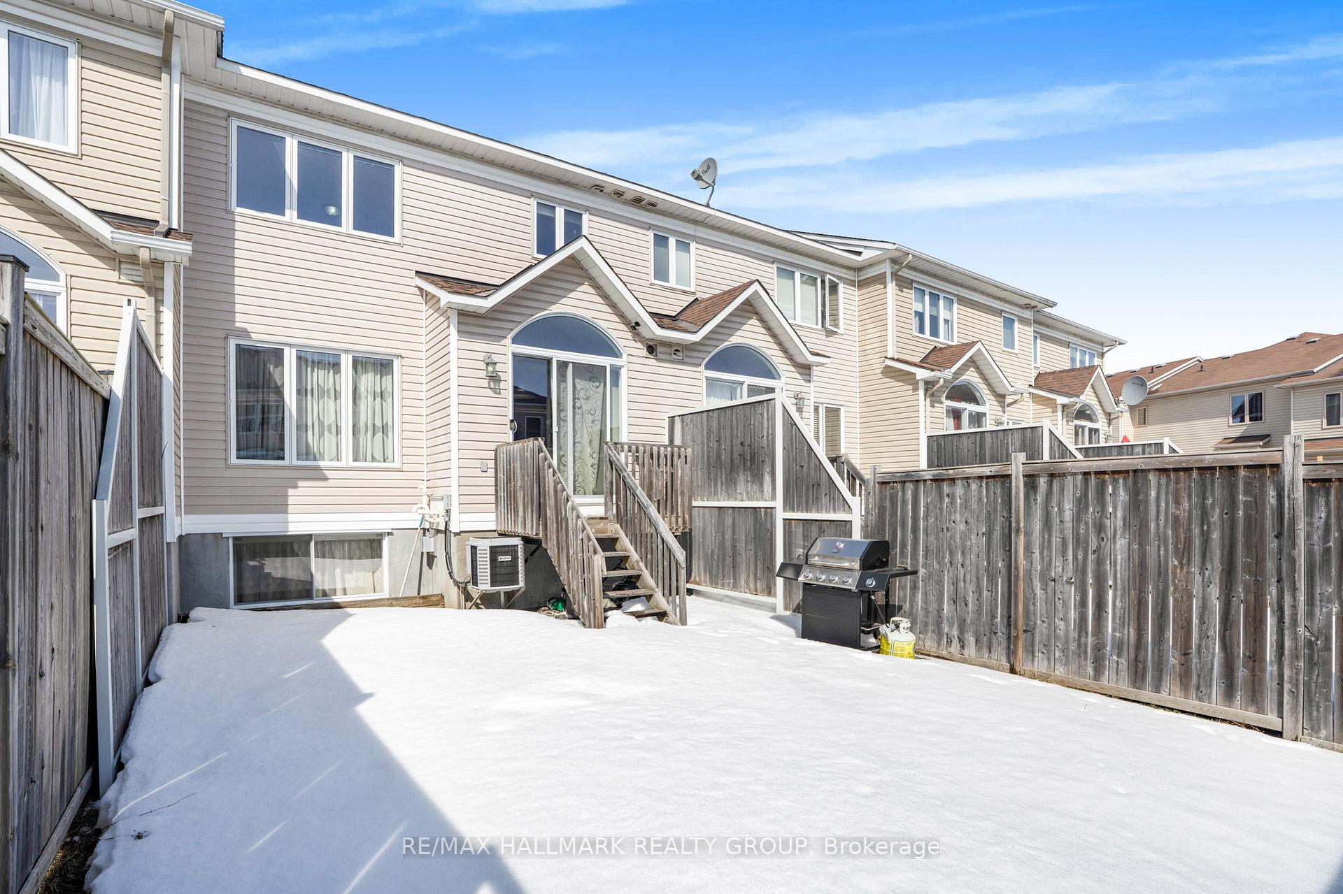 Photo 28 of 106 Garrity Crescent, Ottawa, Barrhaven - Strandherd — HOMEH