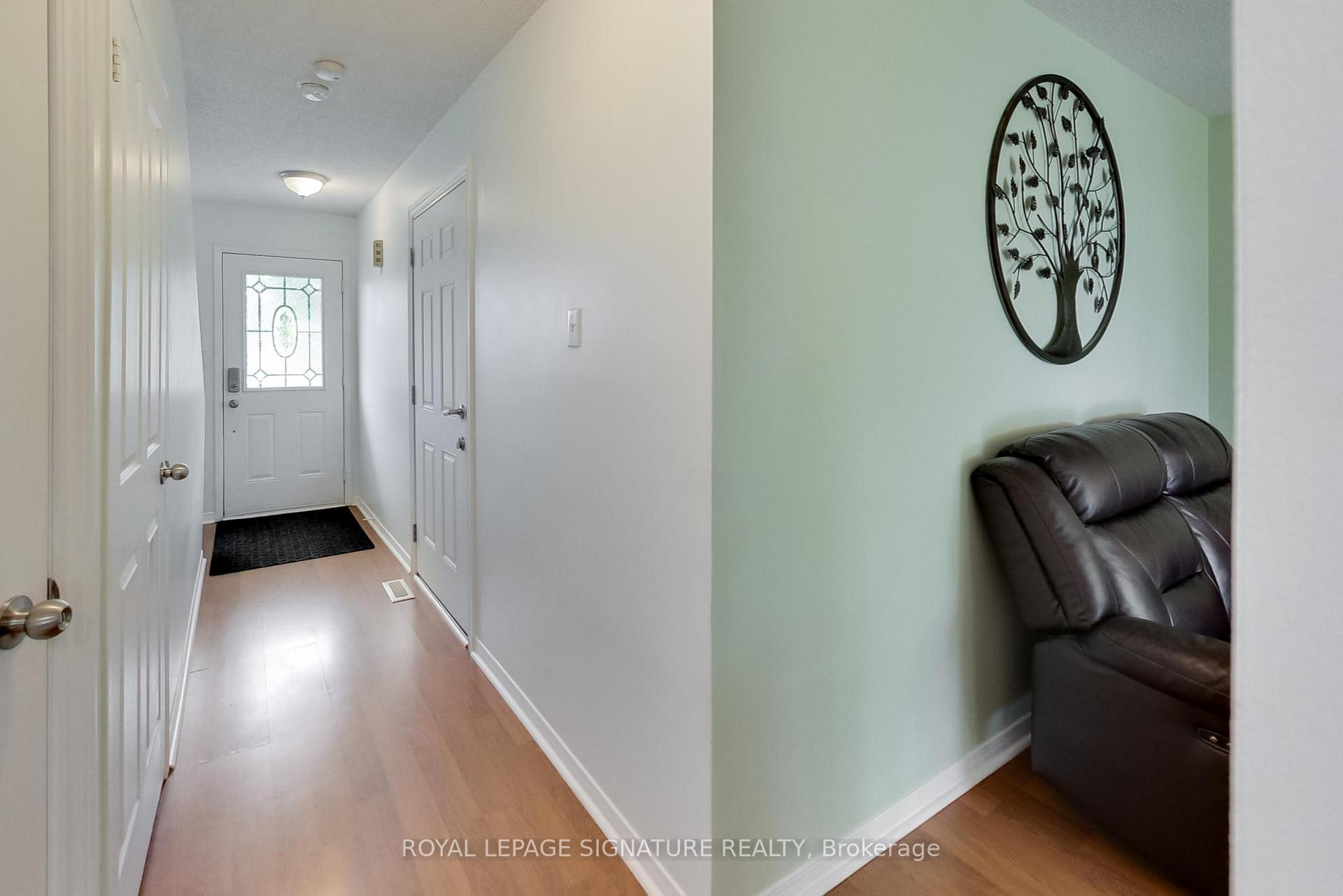 Photo 6 of 18 Palling Lane, Barrie, Grove East — HOMEH