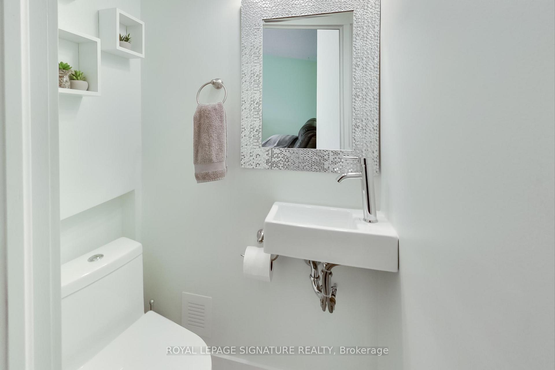 Photo 9 of 18 Palling Lane, Barrie, Grove East — HOMEH