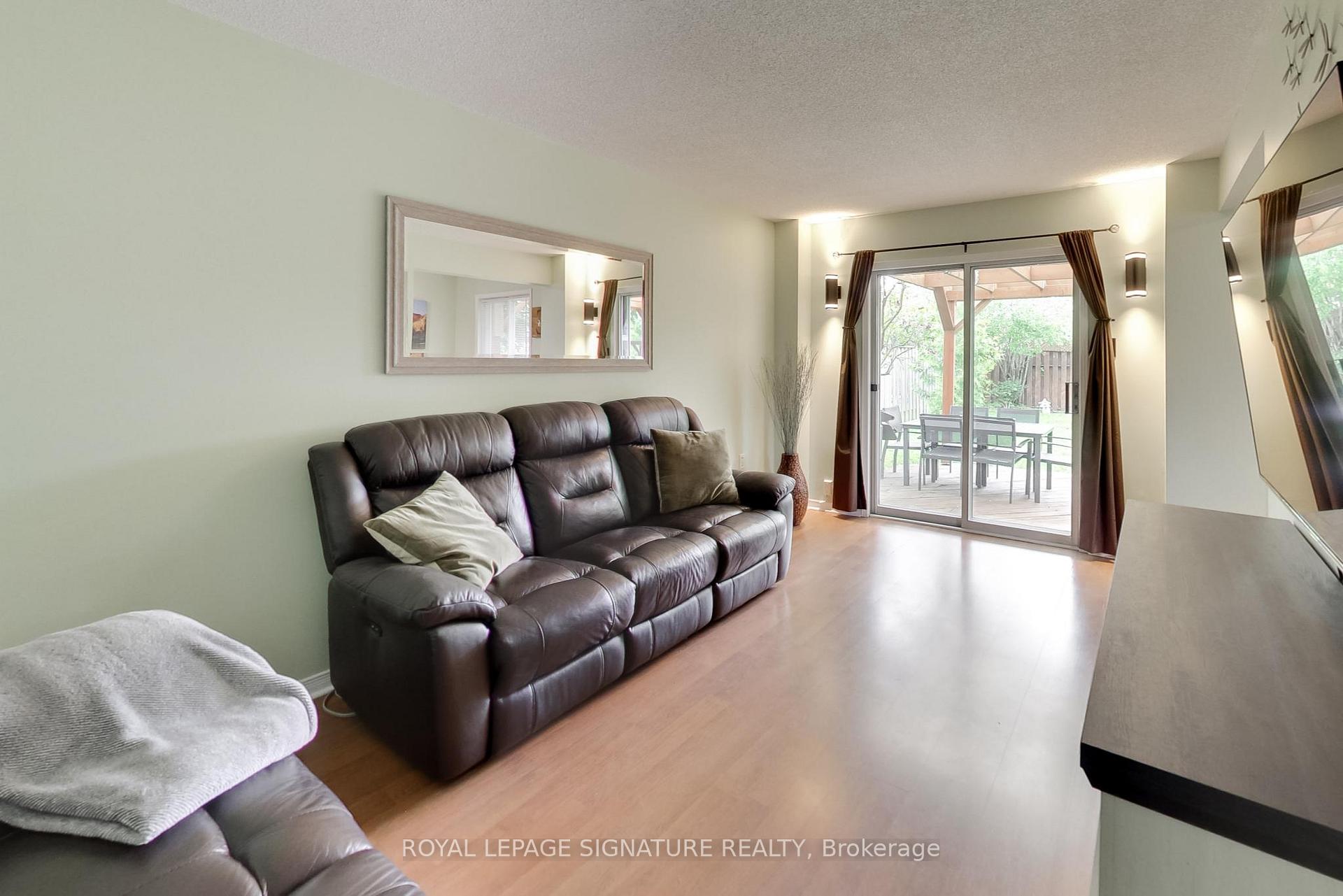 Photo 18 of 18 Palling Lane, Barrie, Grove East — HOMEH