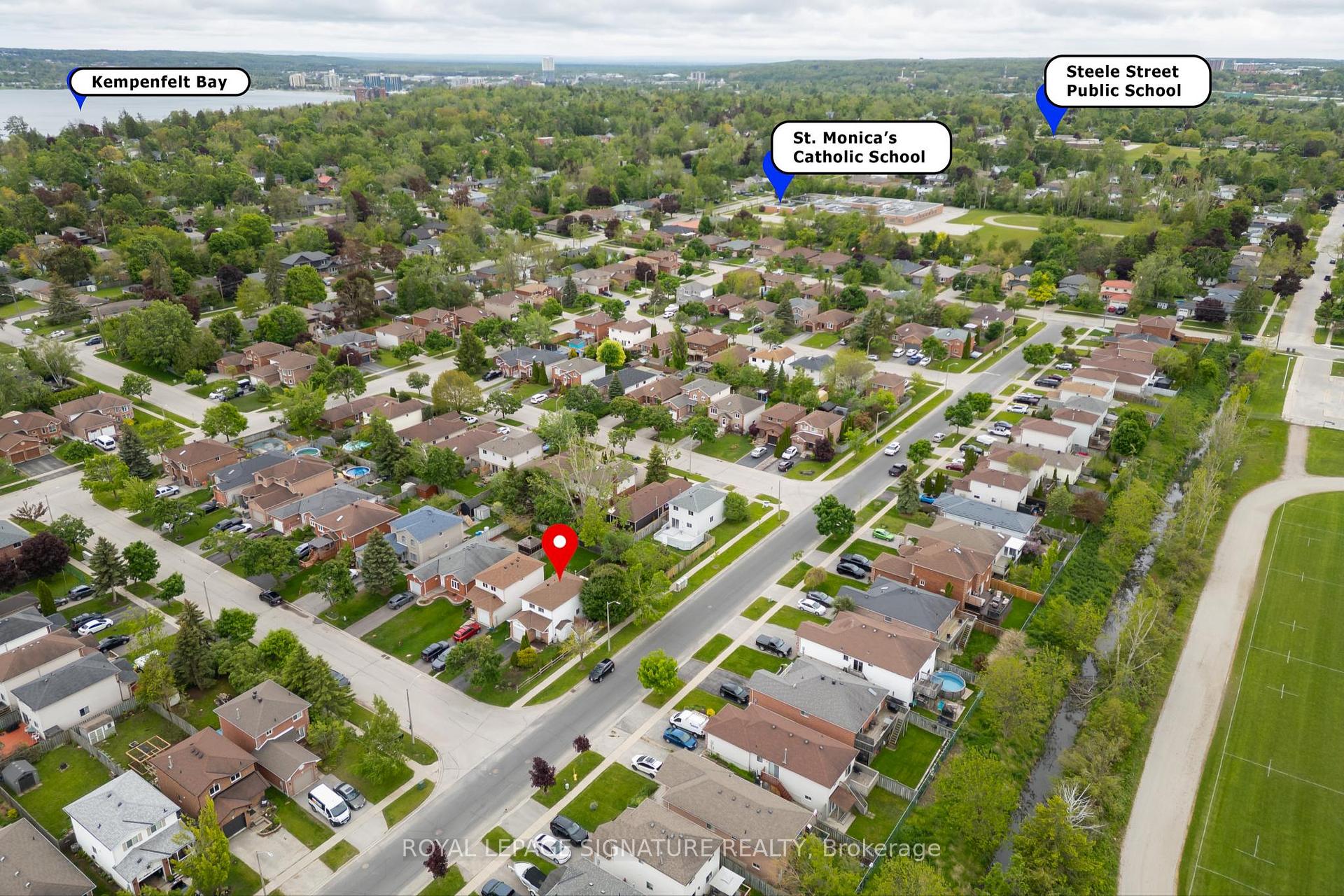 Photo 44 of 18 Palling Lane, Barrie, Grove East — HOMEH