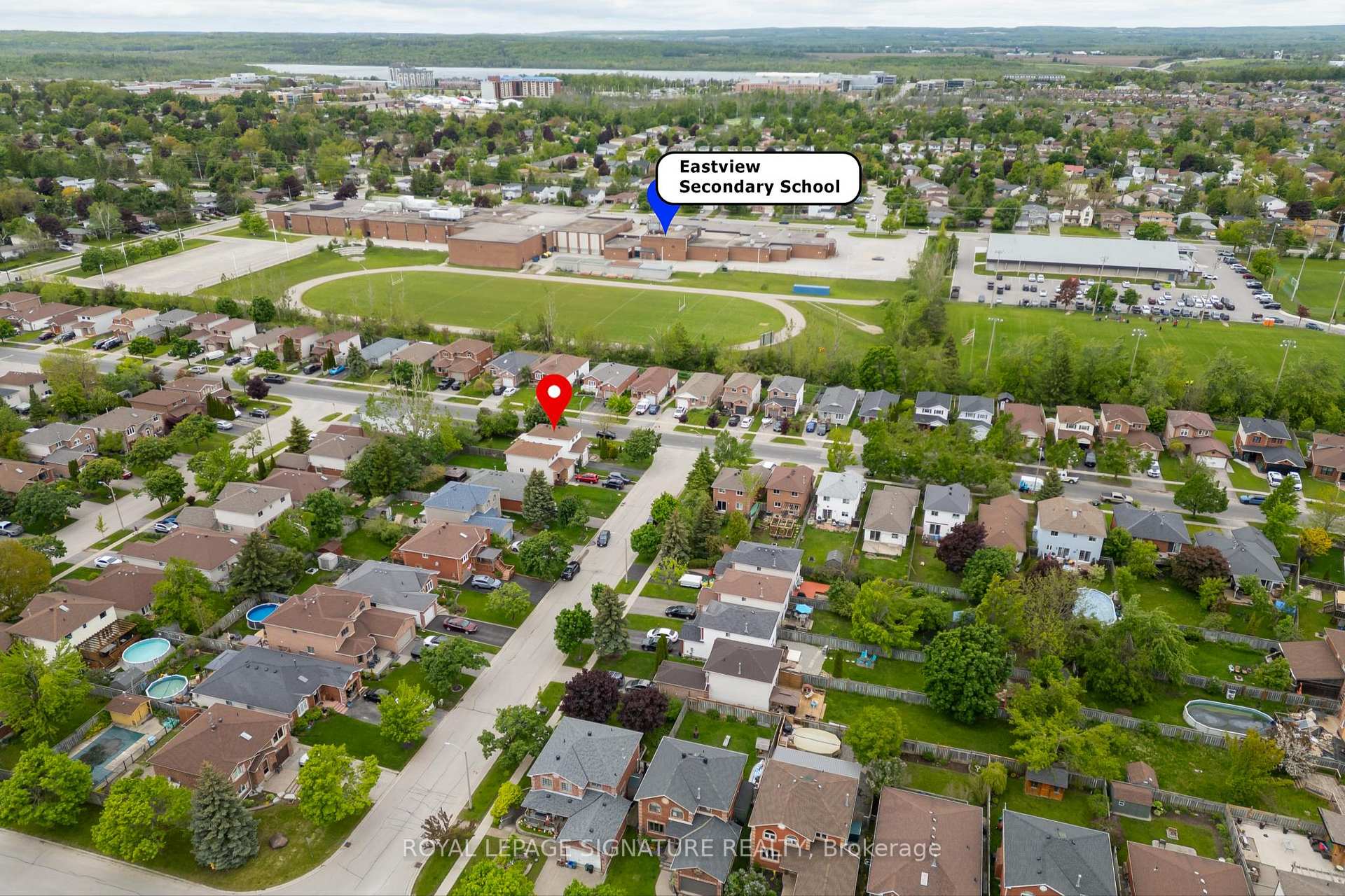 Photo 46 of 18 Palling Lane, Barrie, Grove East — HOMEH