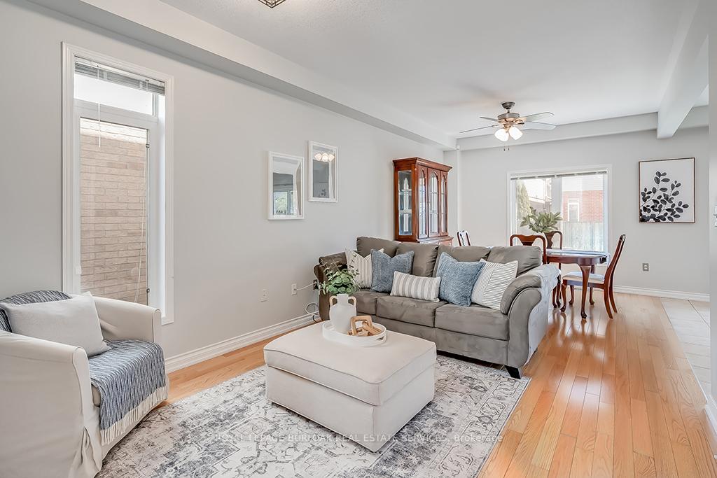 Photo 4 of 31 Tidemore Heights, Hamilton, Lakeshore — HOMEH