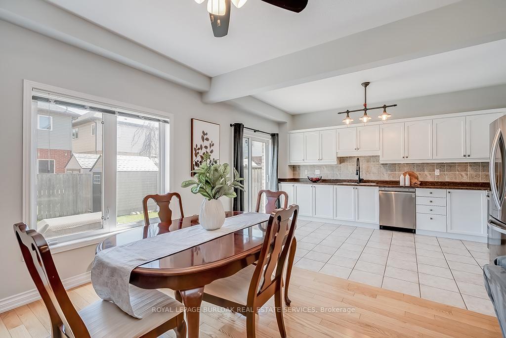 Photo 9 of 31 Tidemore Heights, Hamilton, Lakeshore — HOMEH
