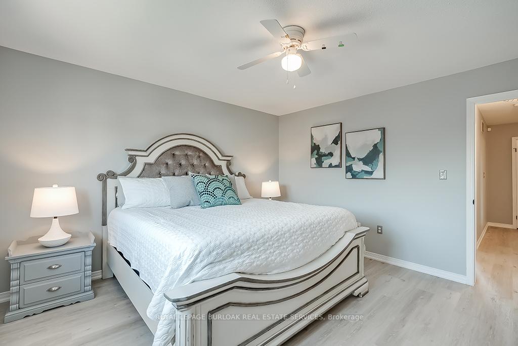 Photo 17 of 31 Tidemore Heights, Hamilton, Lakeshore — HOMEH