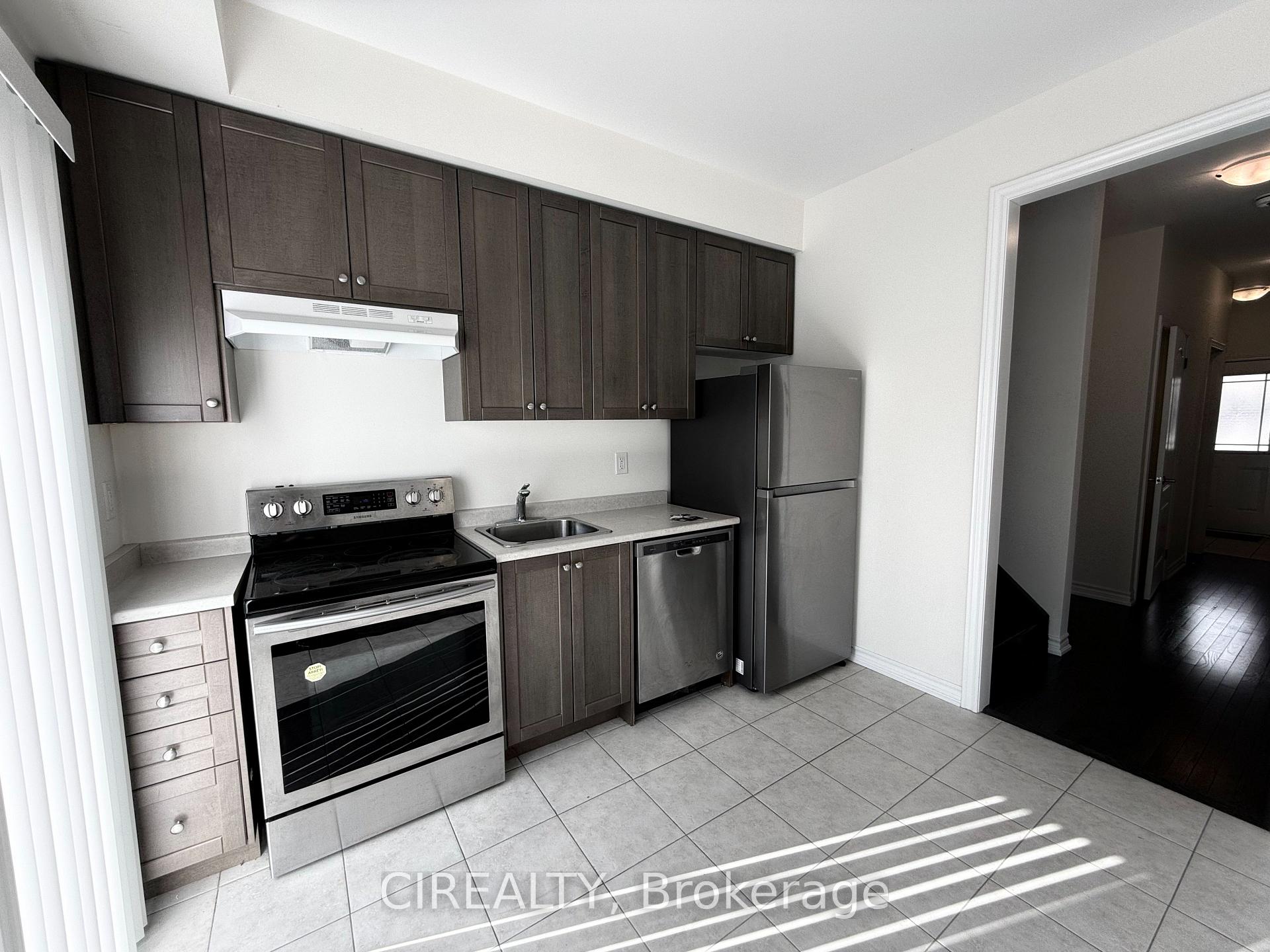 Photo 5 of 35 Deneb Street, Barrie, Ardagh — HOMEH