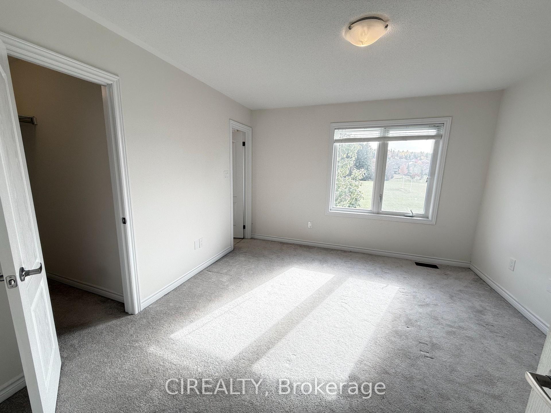 Photo 8 of 35 Deneb Street, Barrie, Ardagh — HOMEH