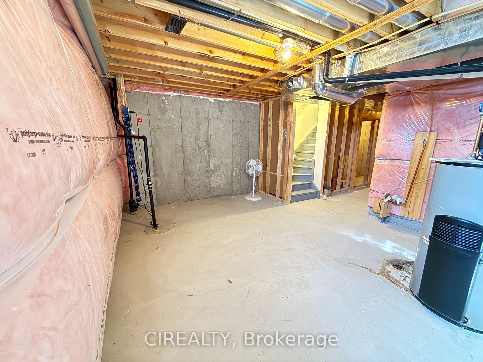 Photo 15 of 35 Deneb Street, Barrie, Ardagh — HOMEH
