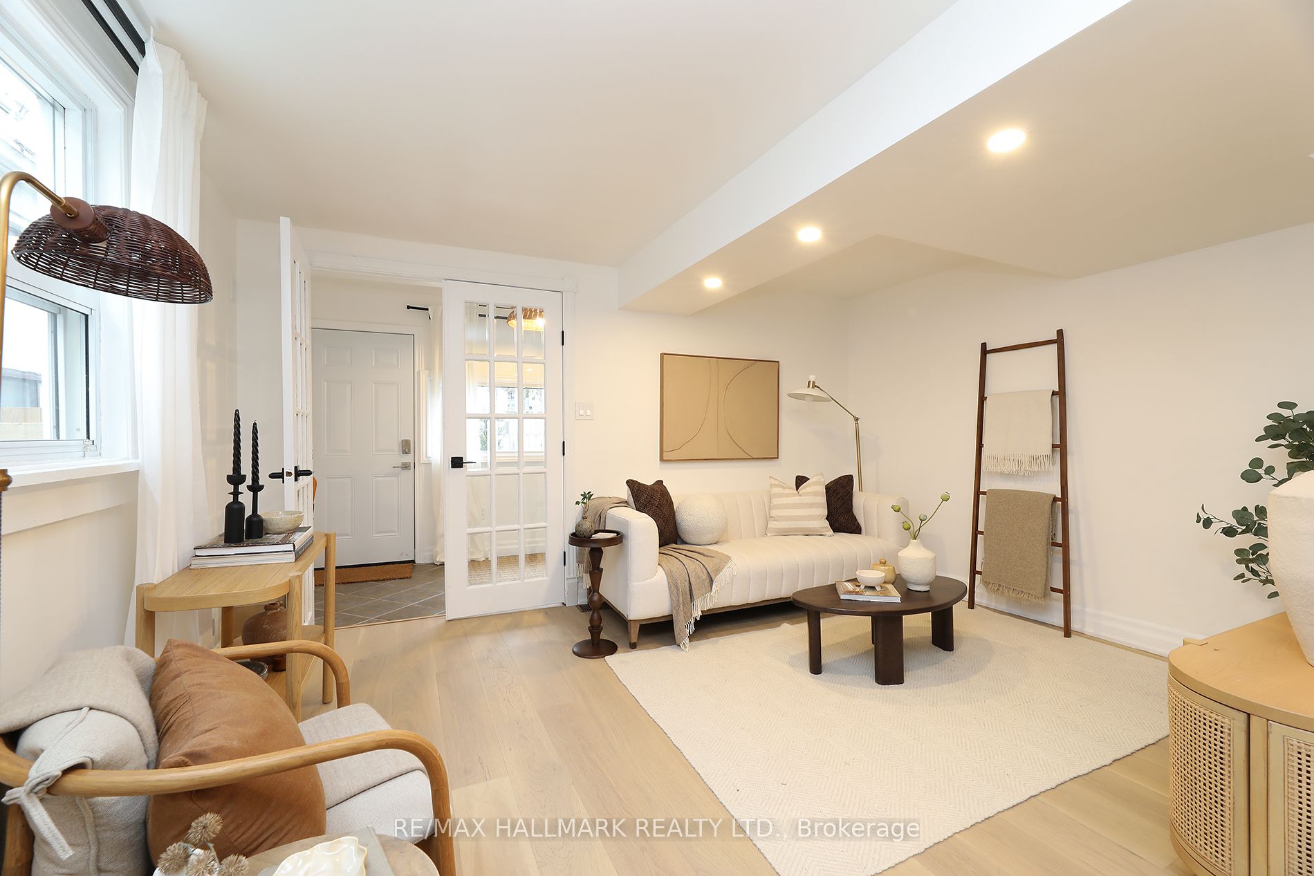 Photo 37 of 53 Craven Road, Toronto, Greenwood-Coxwell — HOMEH