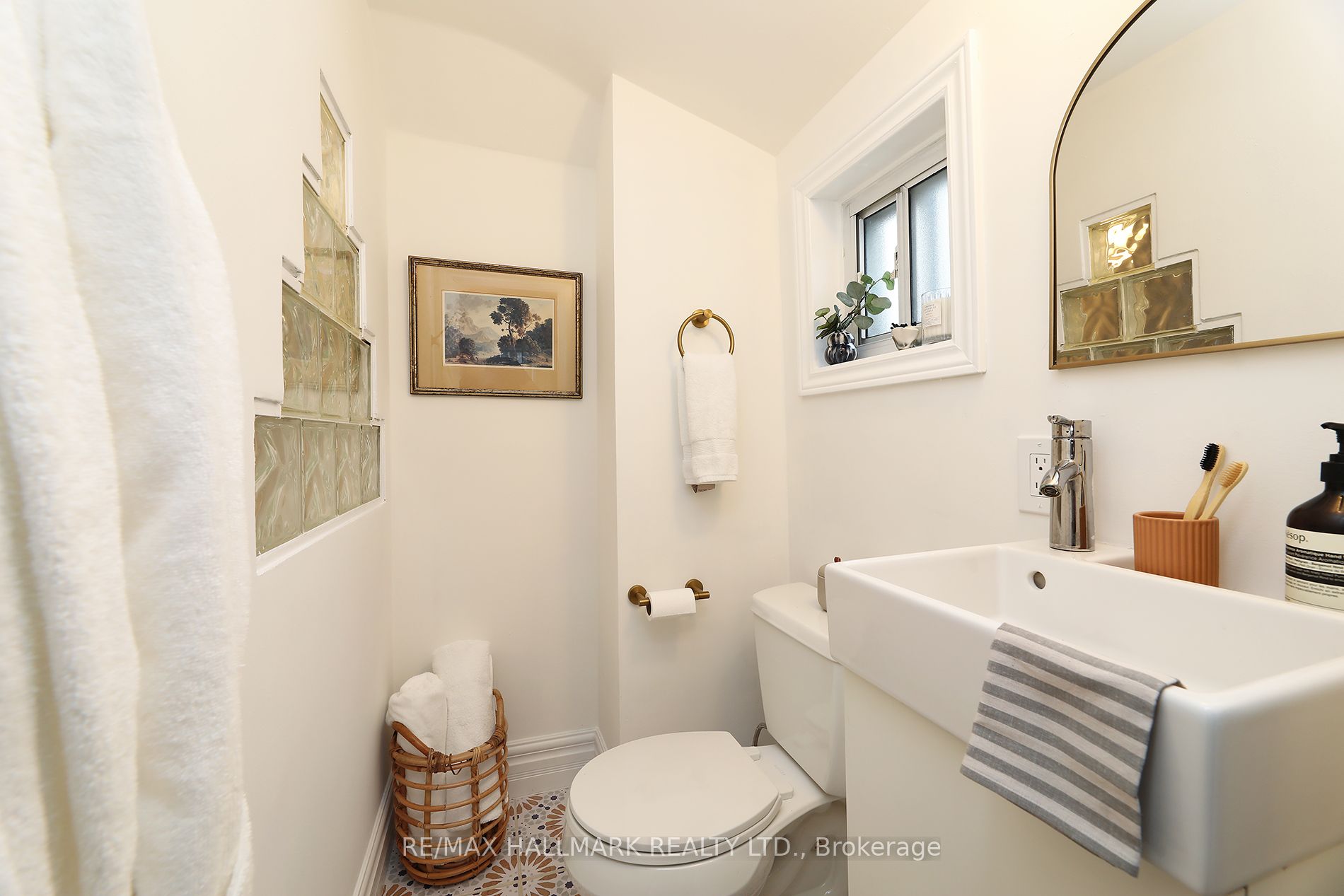 Photo 50 of 53 Craven Road, Toronto, Greenwood-Coxwell — HOMEH