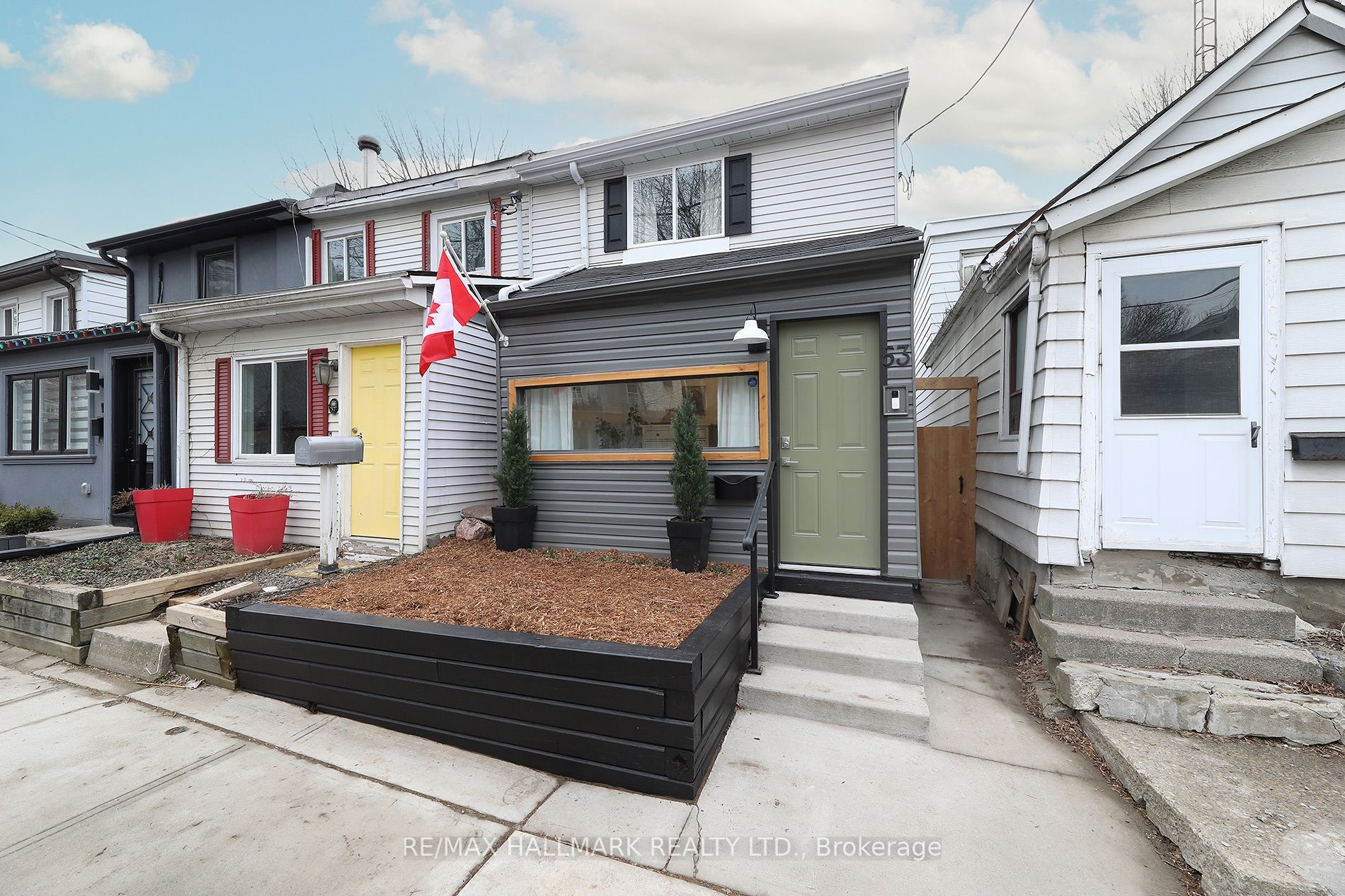 Photo 2 of 53 Craven Road, Toronto, Greenwood-Coxwell — HOMEH