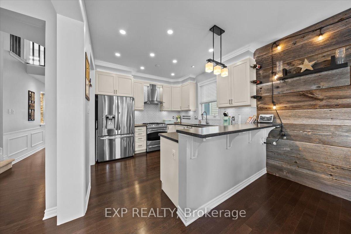 Photo 8 of 585 Dundonald Drive, Ottawa, Barrhaven - Half Moon Bay — HOMEH