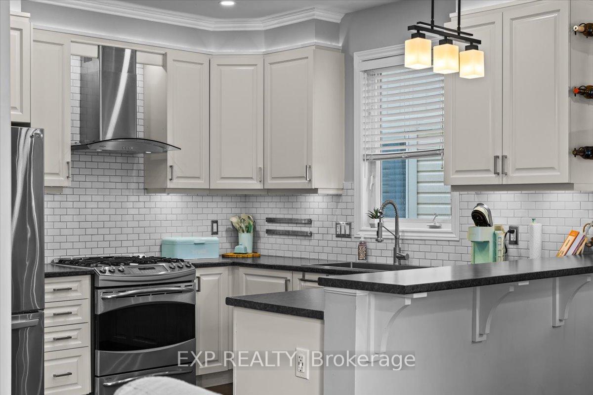 Photo 20 of 585 Dundonald Drive, Ottawa, Barrhaven - Half Moon Bay — HOMEH