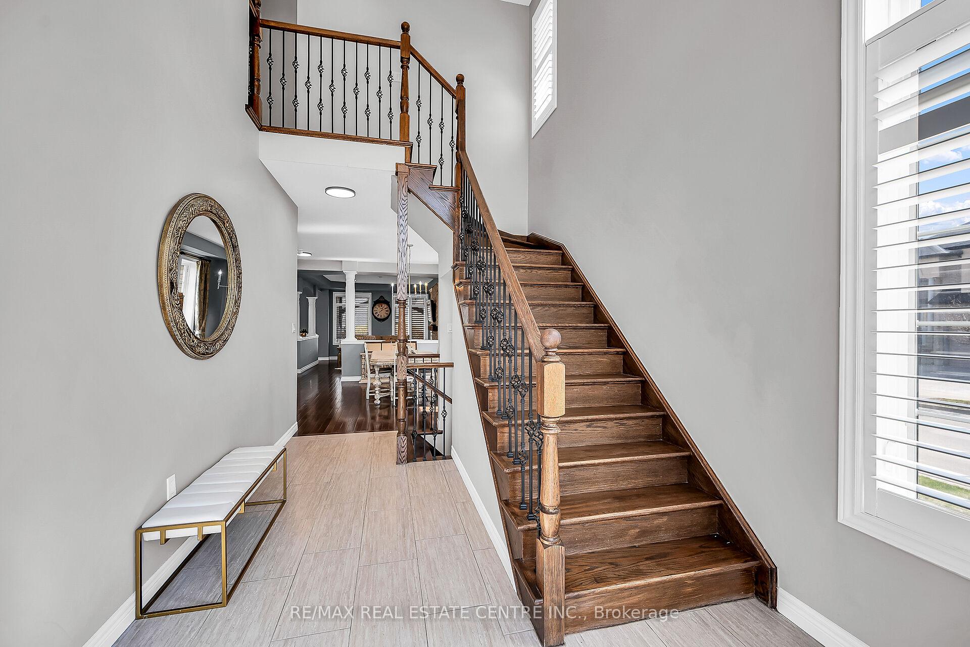 Photo 4 of 97 Chartwell Circle, Hamilton, Jerome — HOMEH