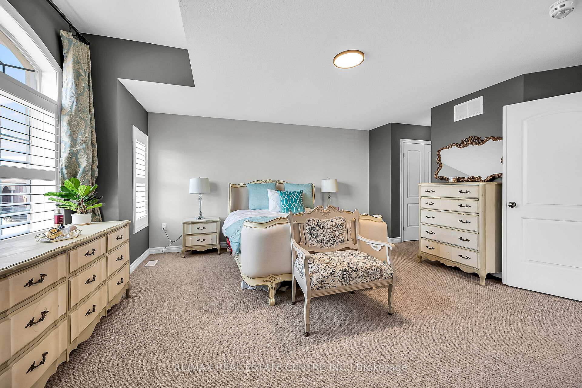 Photo 31 of 97 Chartwell Circle, Hamilton, Jerome — HOMEH