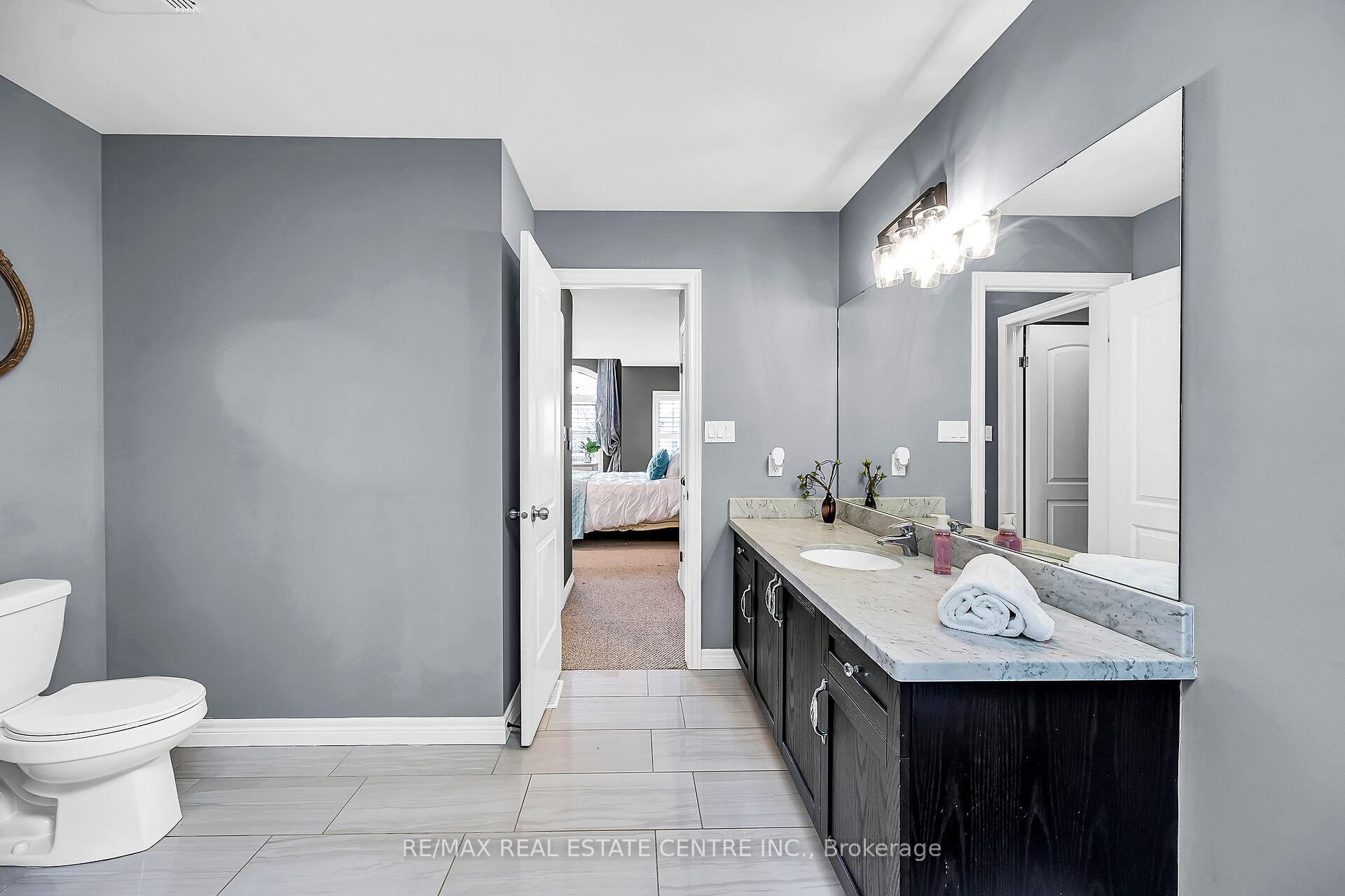 Photo 36 of 97 Chartwell Circle, Hamilton, Jerome — HOMEH