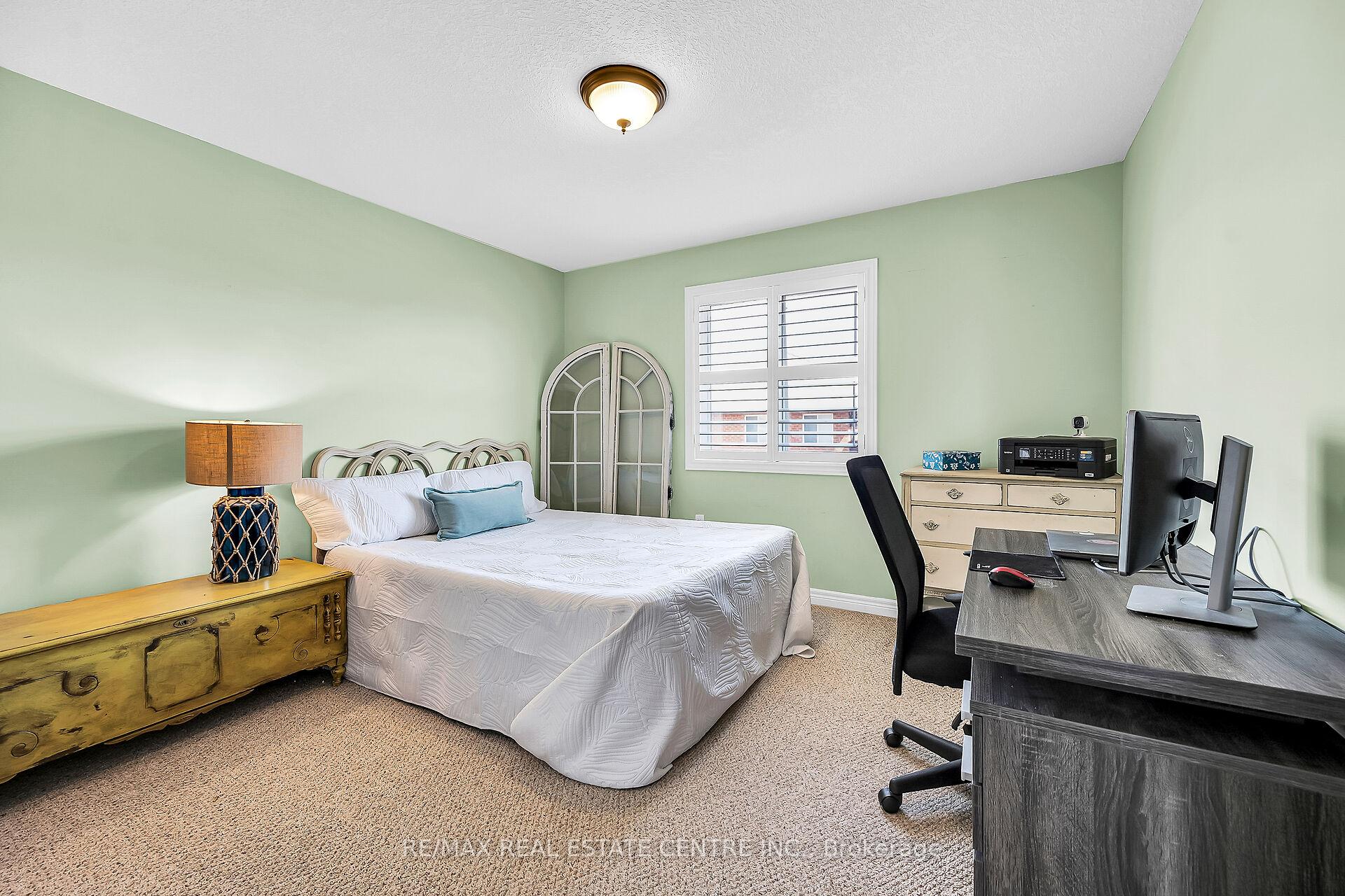 Photo 42 of 97 Chartwell Circle, Hamilton, Jerome — HOMEH
