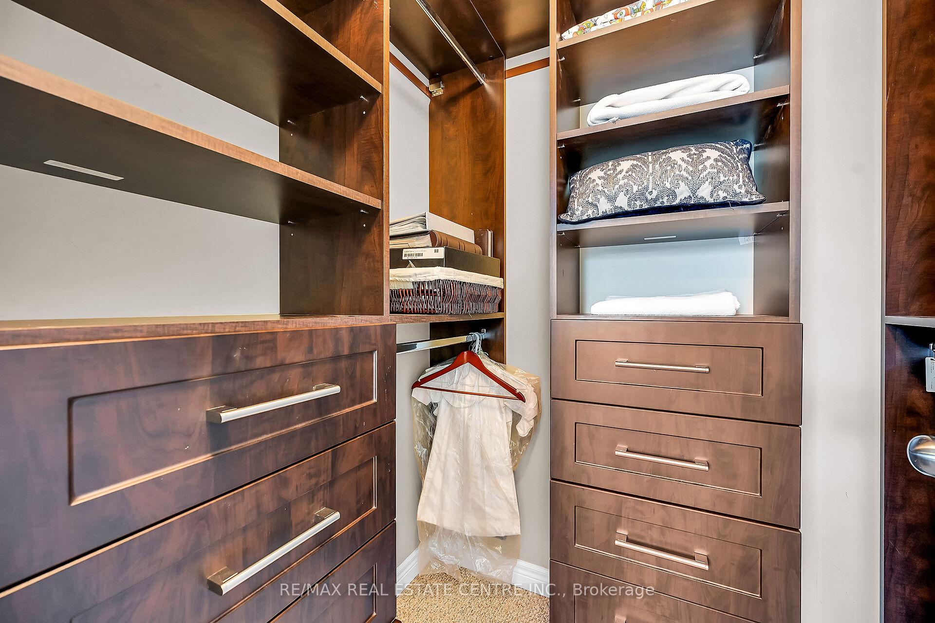 Photo 43 of 97 Chartwell Circle, Hamilton, Jerome — HOMEH