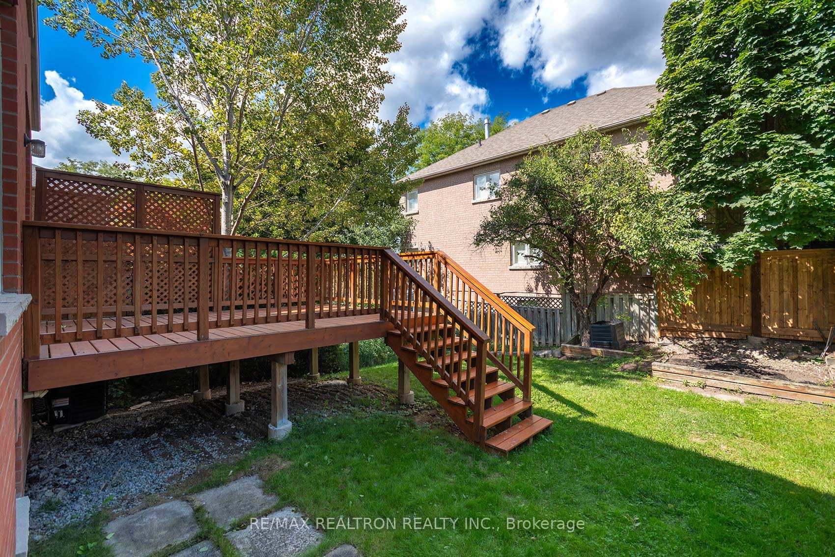 Photo 34 of 86 Ballymore Drive, Aurora, Bayview Wellington — HOMEH