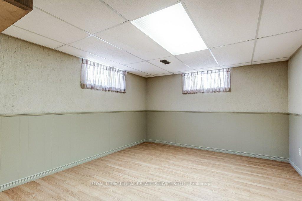 Photo 27 of 9346 Dickenson Road, Hamilton, Airport Employment Area — HOMEH