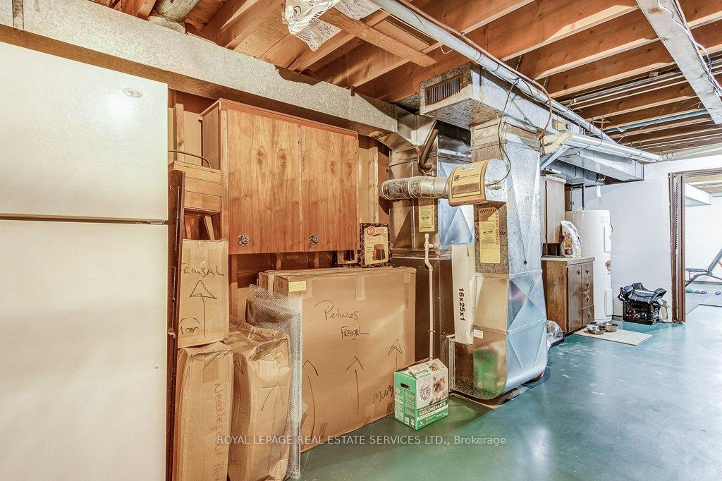Photo 29 of 9346 Dickenson Road, Hamilton, Airport Employment Area — HOMEH