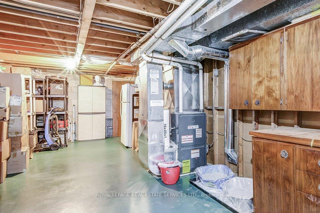 Photo 34 of 9346 Dickenson Road, Hamilton, Airport Employment Area — HOMEH