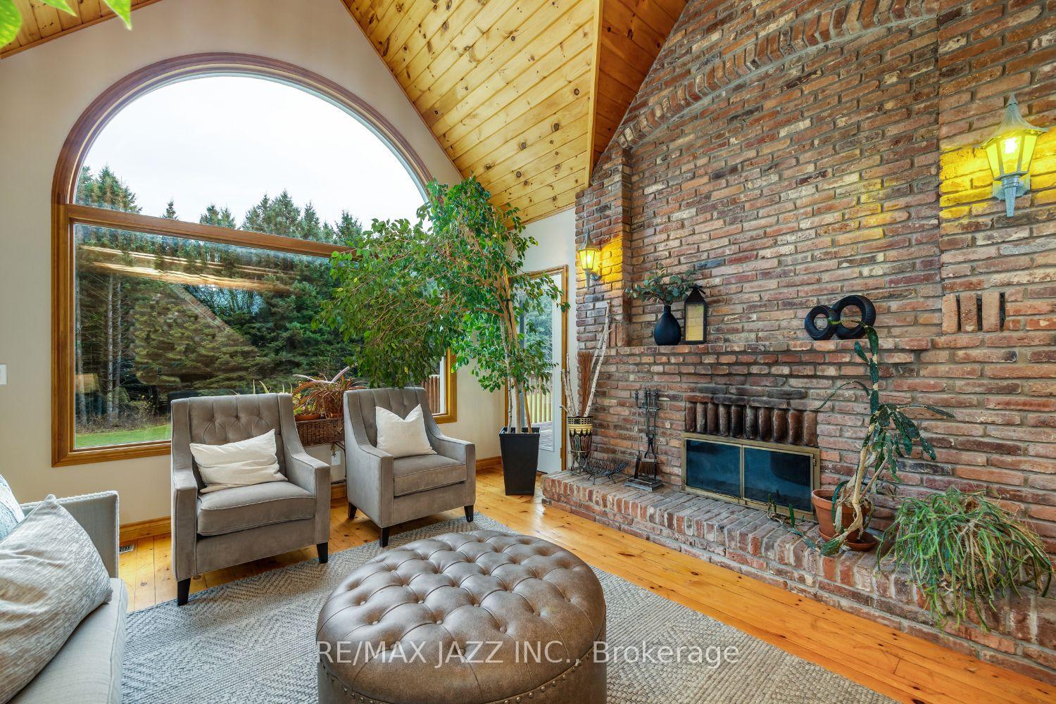 Photo 12 of 190 King Lane, Clarington, Rural Clarington — HOMEH