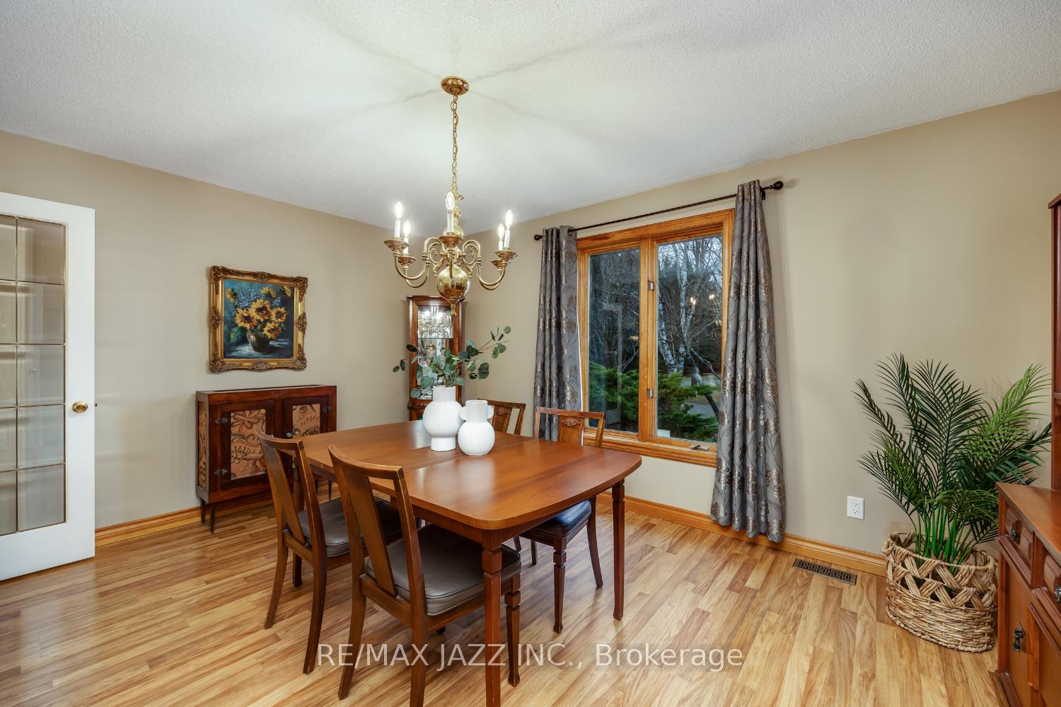 Photo 14 of 190 King Lane, Clarington, Rural Clarington — HOMEH