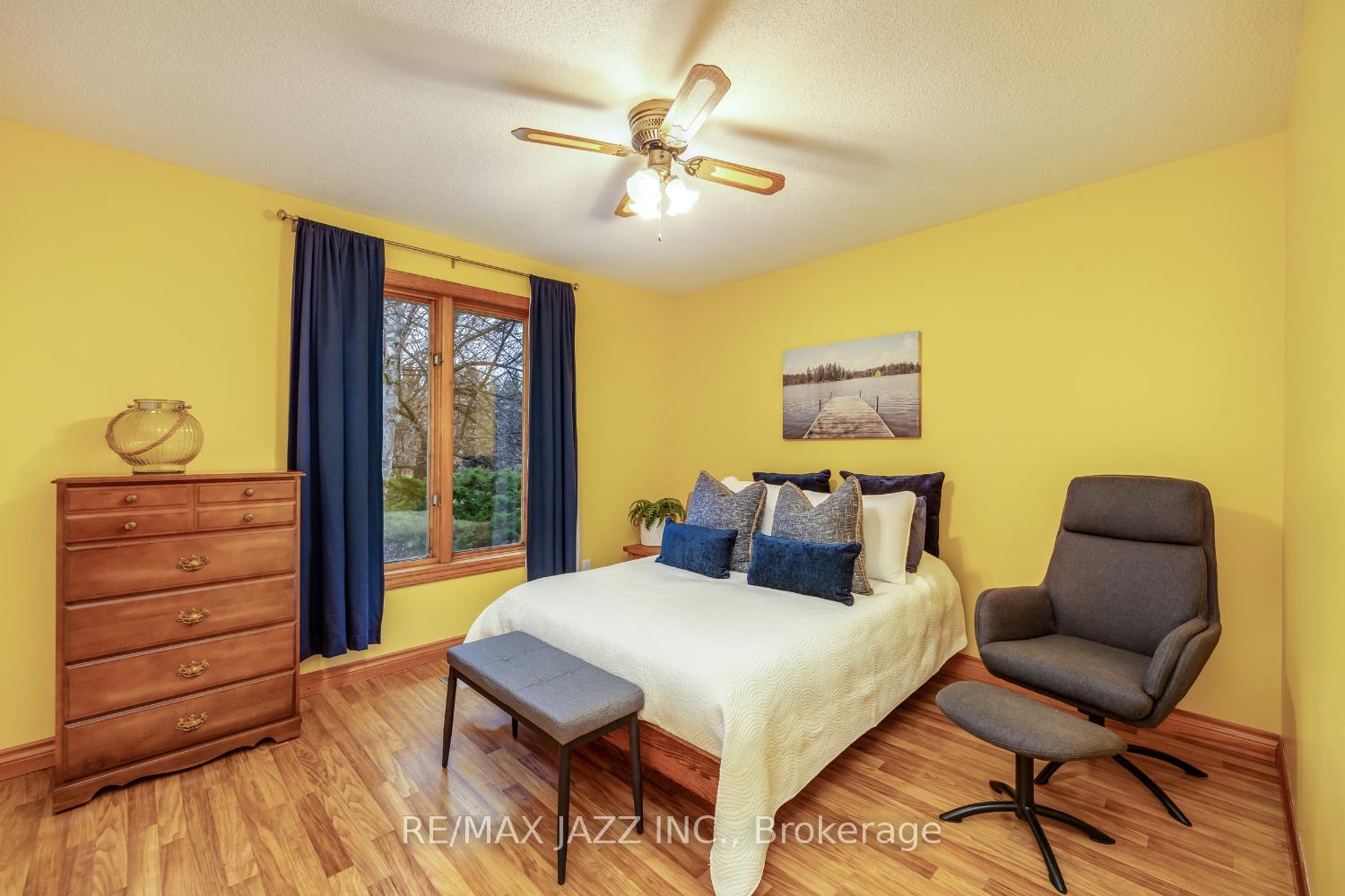 Photo 25 of 190 King Lane, Clarington, Rural Clarington — HOMEH