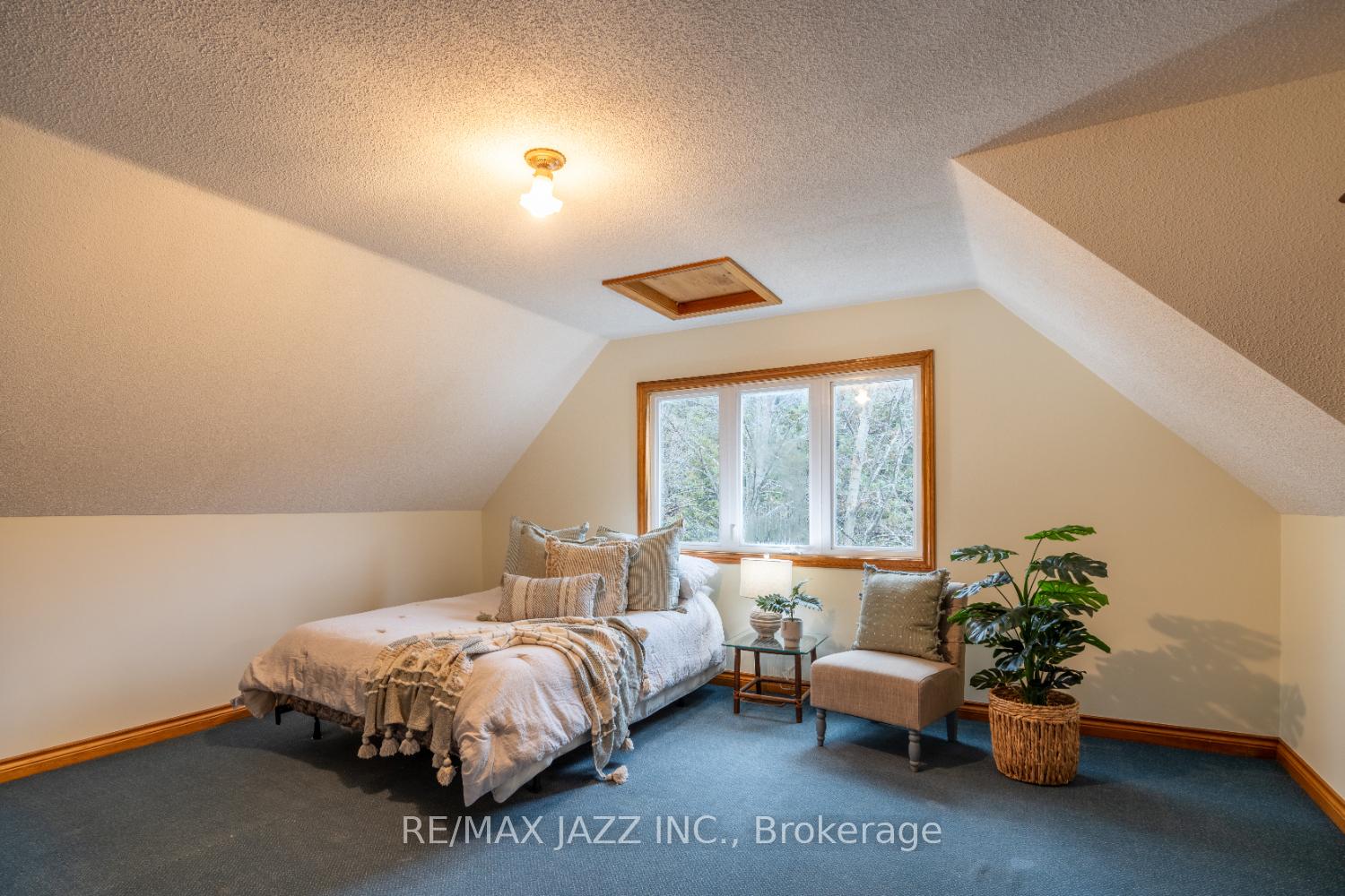 Photo 27 of 190 King Lane, Clarington, Rural Clarington — HOMEH