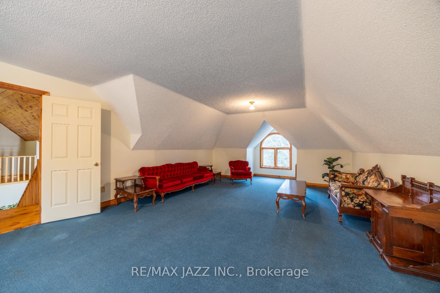 Photo 28 of 190 King Lane, Clarington, Rural Clarington — HOMEH