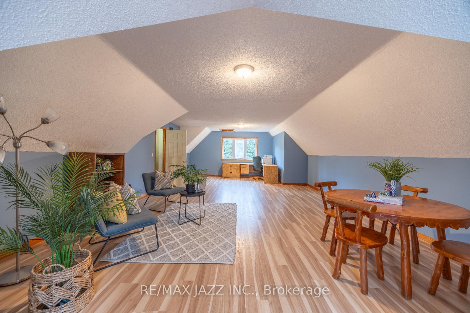 Photo 29 of 190 King Lane, Clarington, Rural Clarington — HOMEH