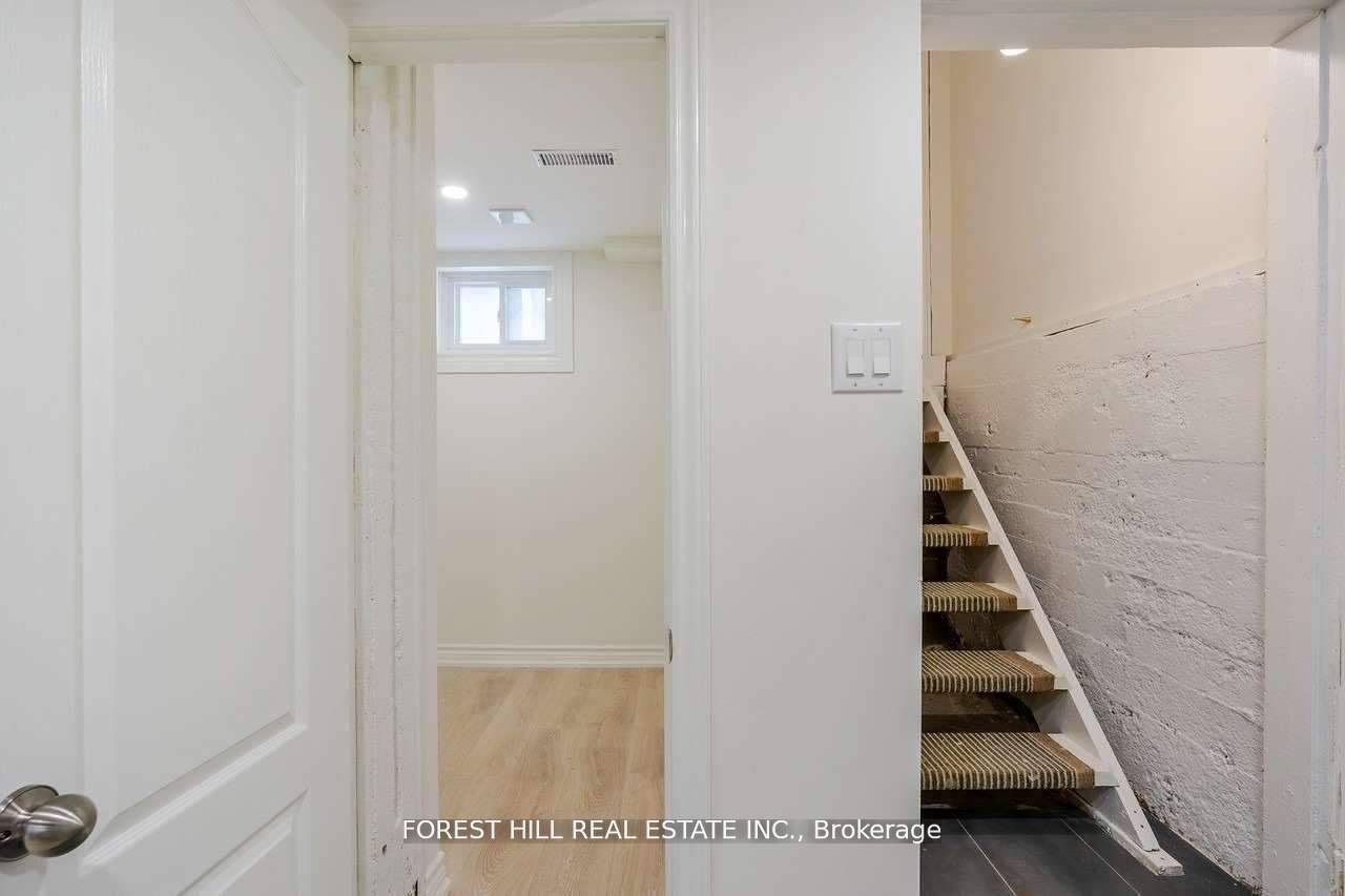 Photo 14 of Unit Lower, 84 Bayview Drive, Barrie, Allandale Heights — HOMEH