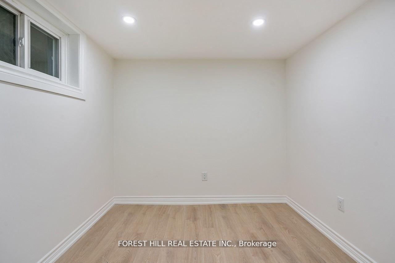 Photo 17 of Unit Lower, 84 Bayview Drive, Barrie, Allandale Heights — HOMEH