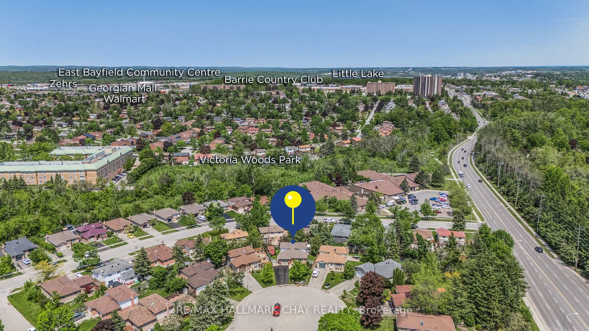 Photo 2 of 18 Riverwood Court, Barrie, Sunnidale — HOMEH