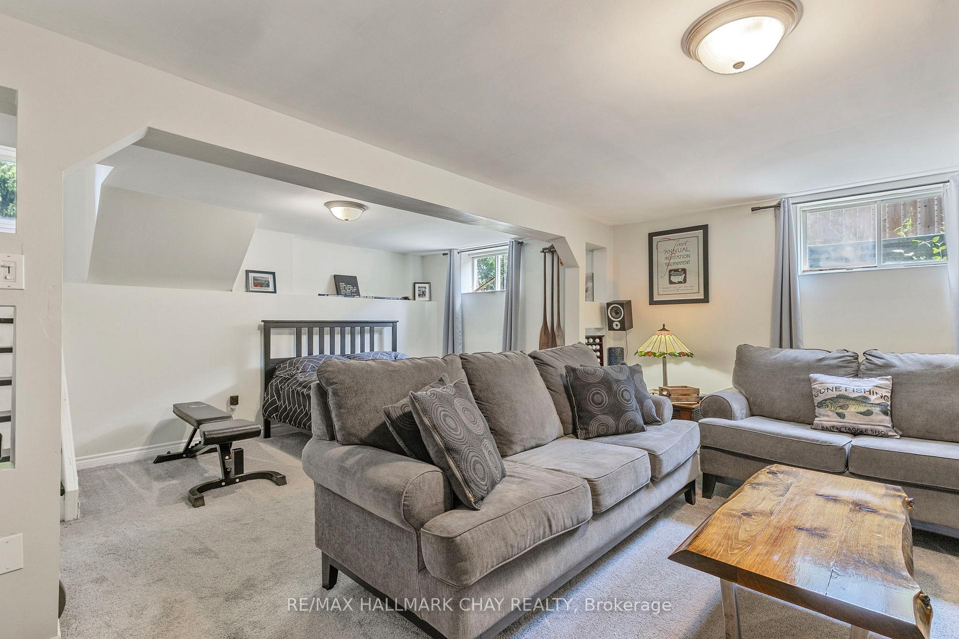 Photo 16 of 18 Riverwood Court, Barrie, Sunnidale — HOMEH