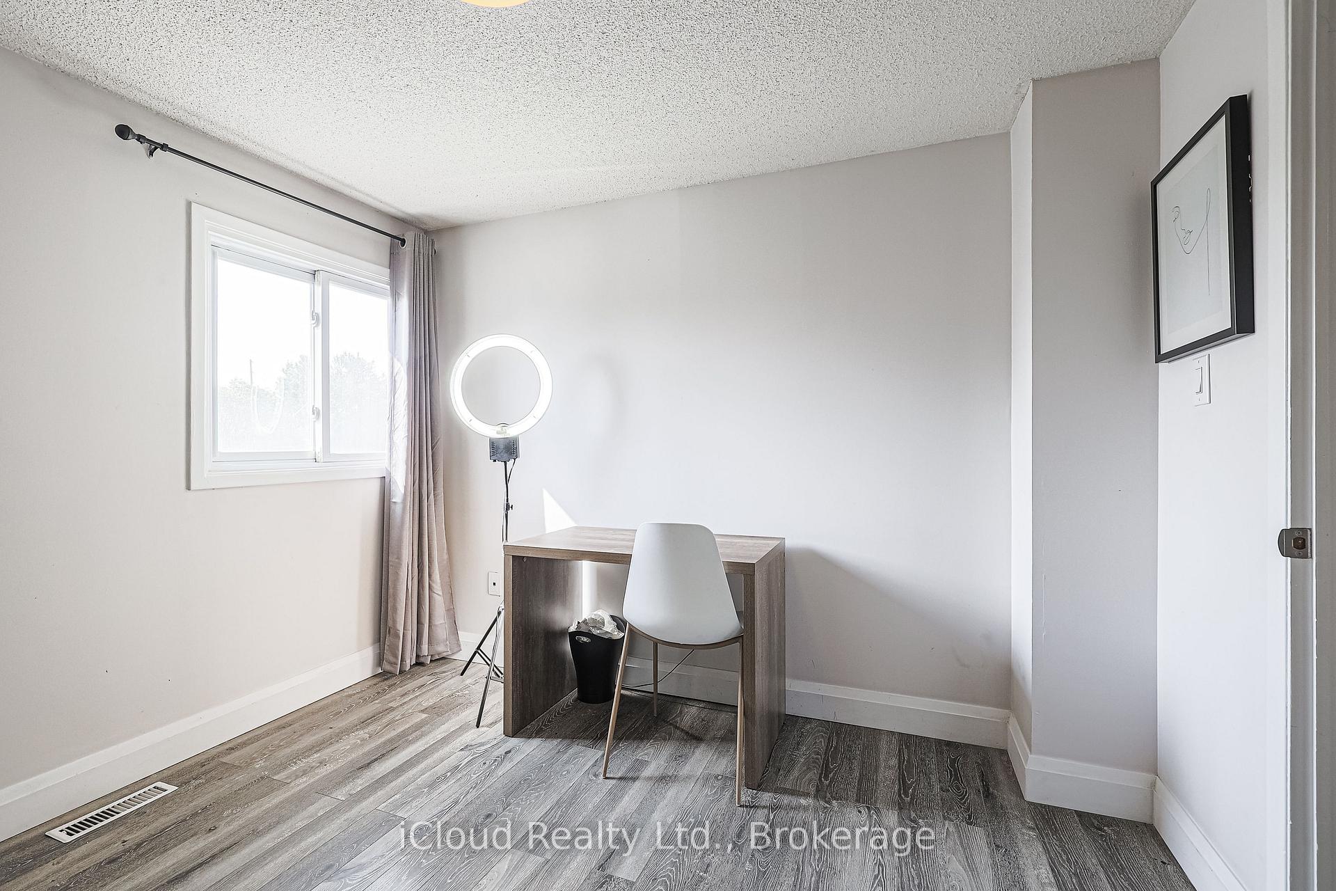 Photo 37 of 49 Tams Drive, Ajax, Central East — HOMEH