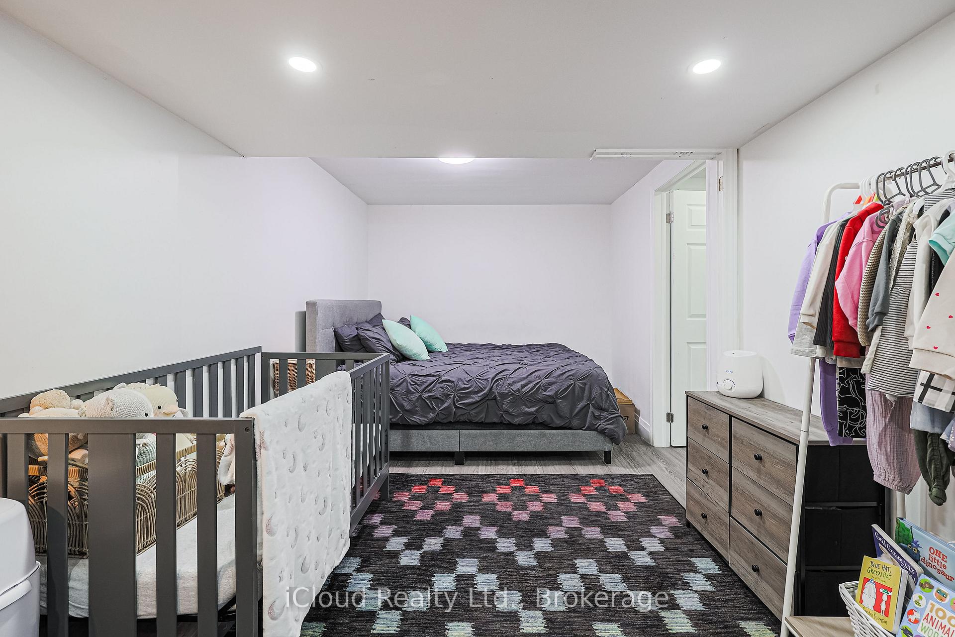 Photo 38 of 49 Tams Drive, Ajax, Central East — HOMEH