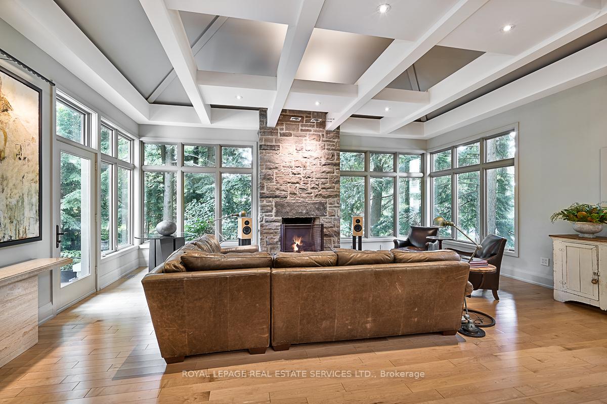 Photo 6 of 177 Lovers Lane, Hamilton, Ancaster — HOMEH