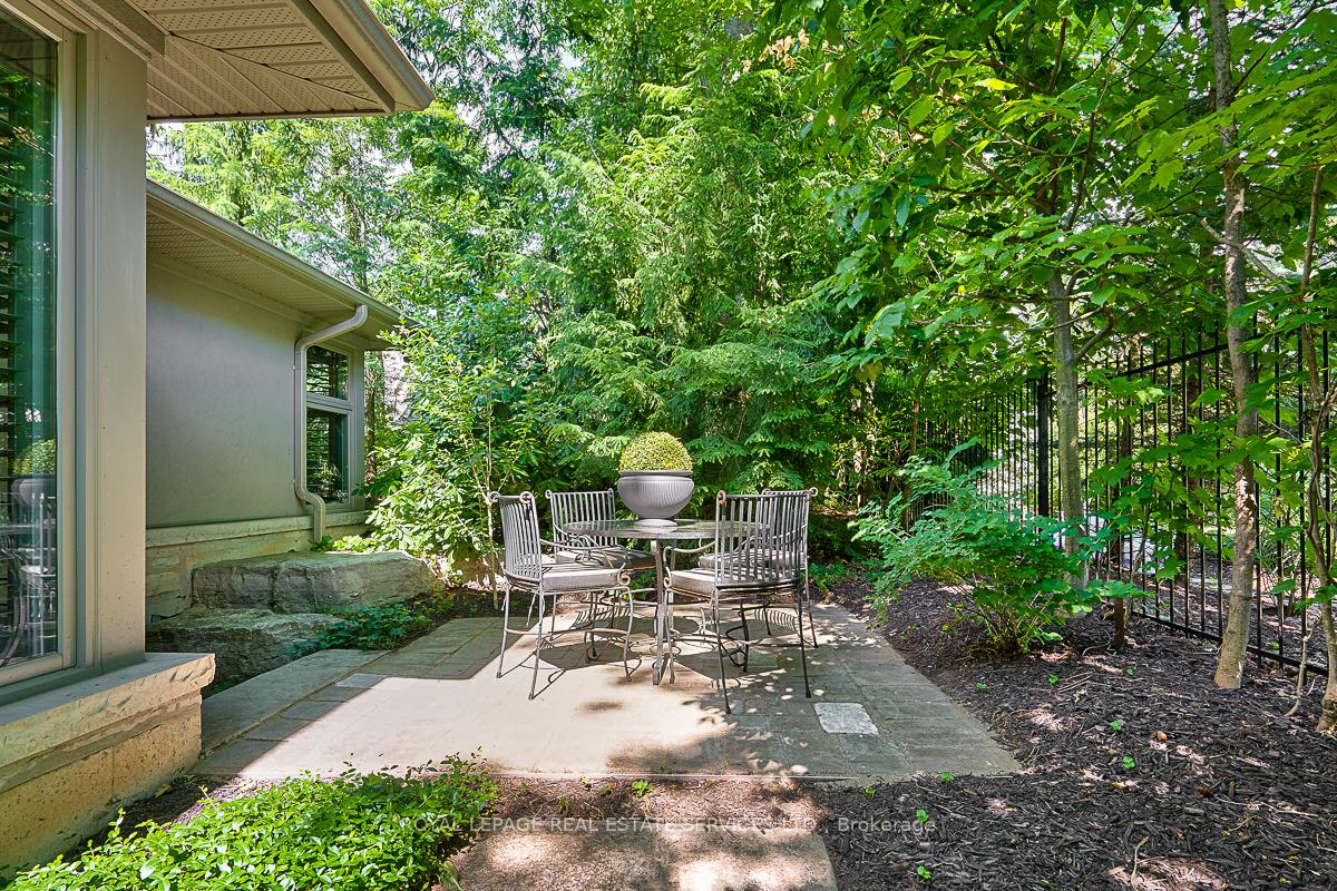 Photo 48 of 177 Lovers Lane, Hamilton, Ancaster — HOMEH