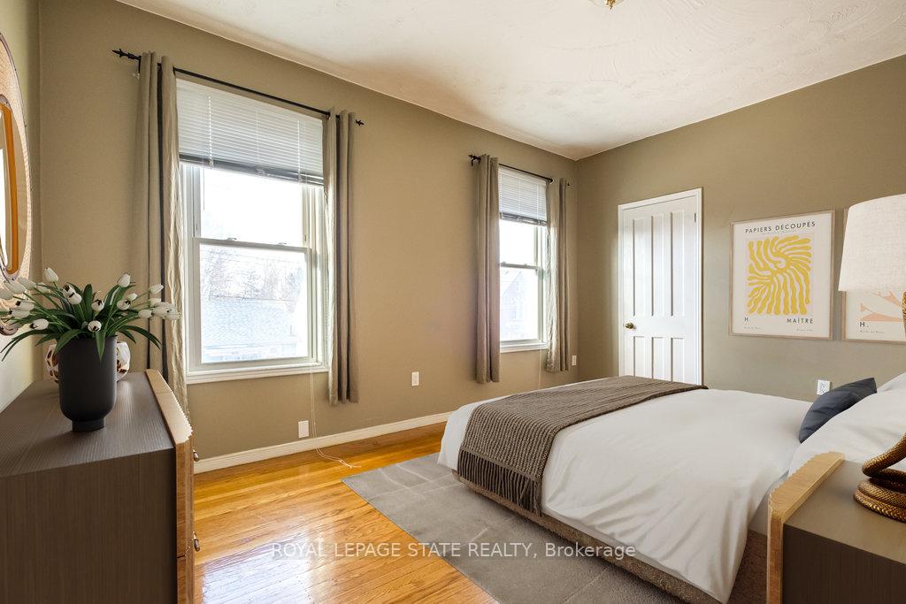 Photo 18 of 136 Dundurn Street N, Hamilton, Strathcona — HOMEH
