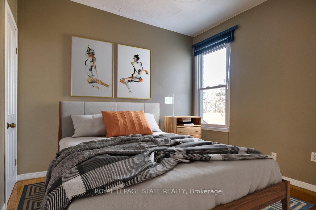 Photo 20 of 136 Dundurn Street N, Hamilton, Strathcona — HOMEH