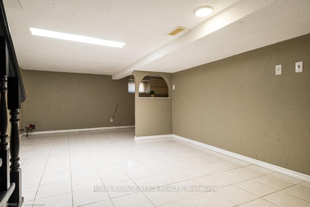 Photo 31 of 136 Dundurn Street N, Hamilton, Strathcona — HOMEH