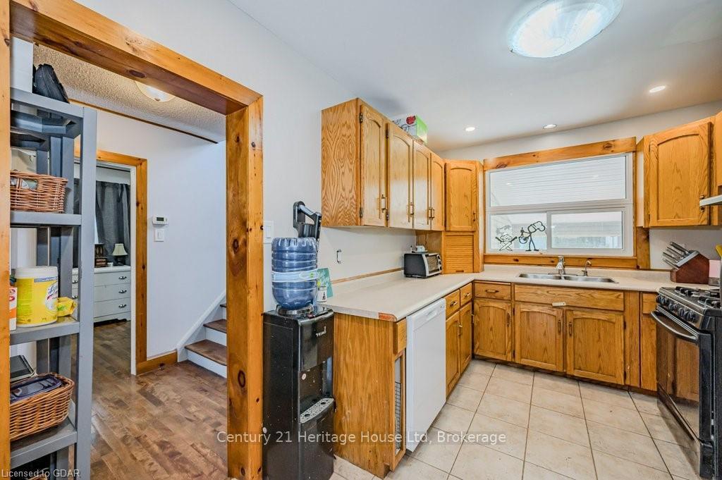 Photo 19 of 509 Speedvale Avenue E, Guelph, Victoria North — HOMEH