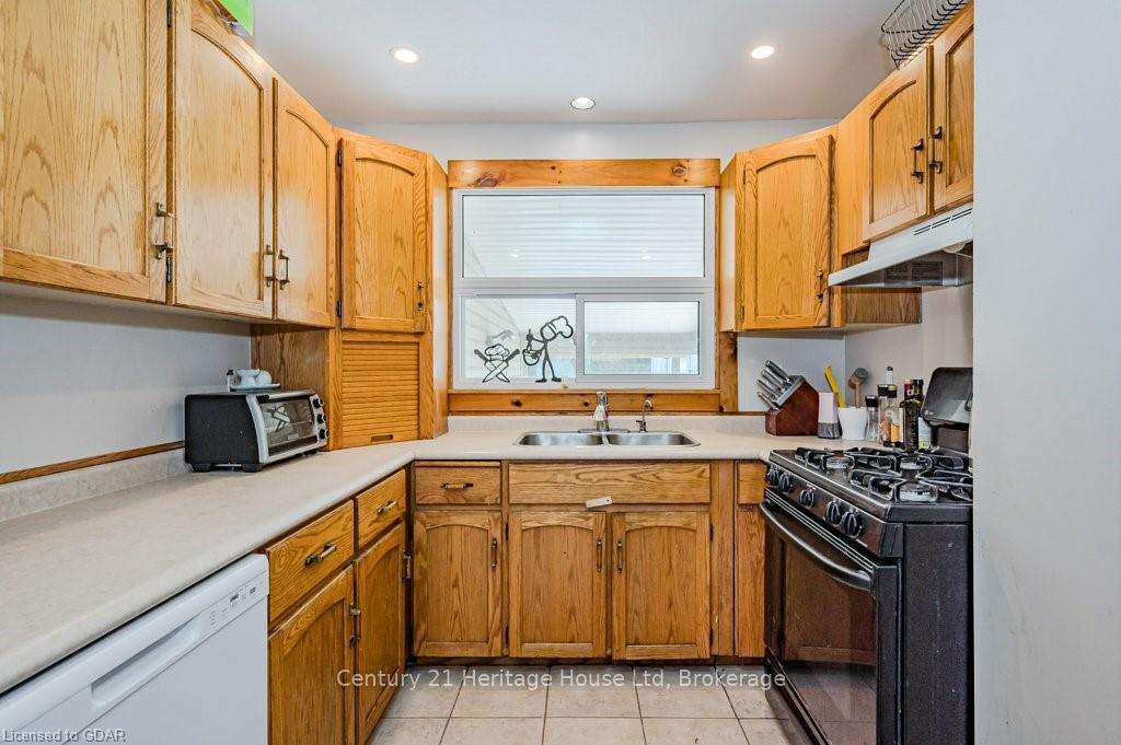 Photo 20 of 509 Speedvale Avenue E, Guelph, Victoria North — HOMEH