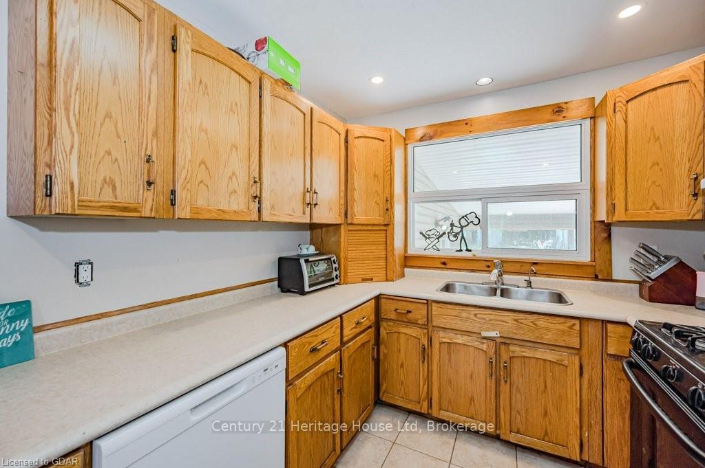 Photo 22 of 509 Speedvale Avenue E, Guelph, Victoria North — HOMEH