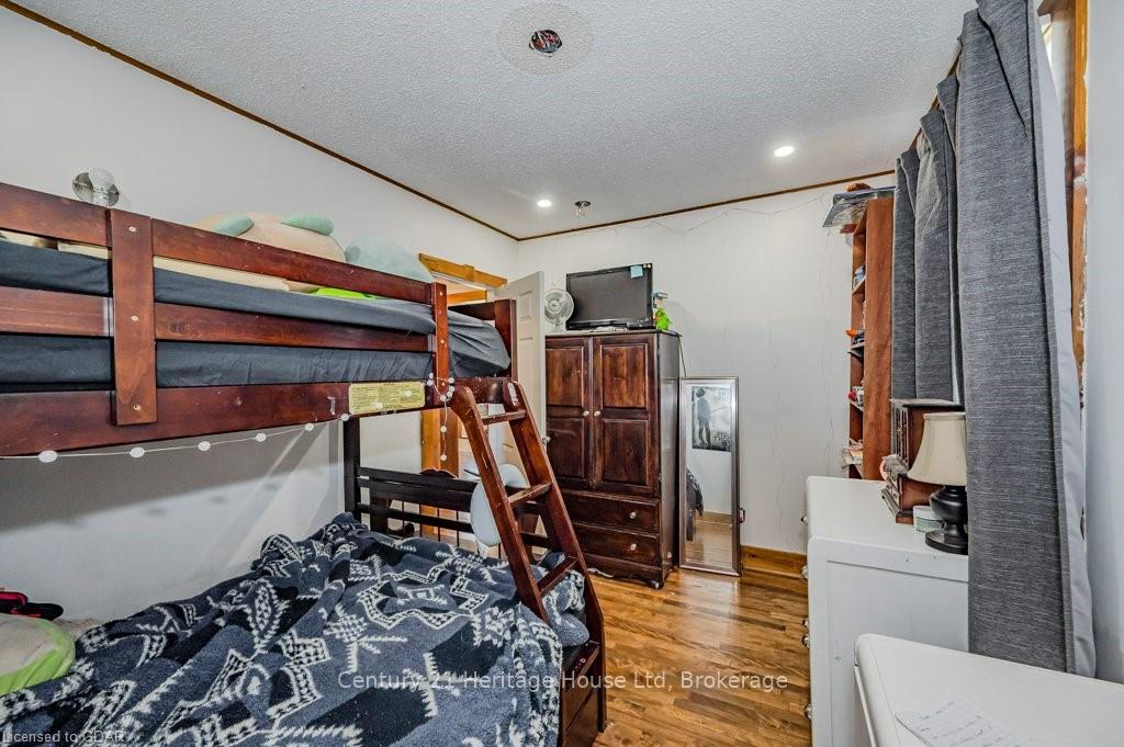 Photo 25 of 509 Speedvale Avenue E, Guelph, Victoria North — HOMEH